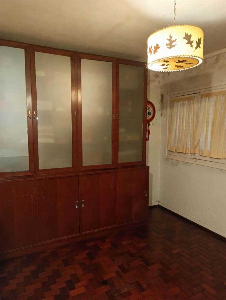CASA EN ZONA ESTRATÉGICA EN PRIMER PISO - 3