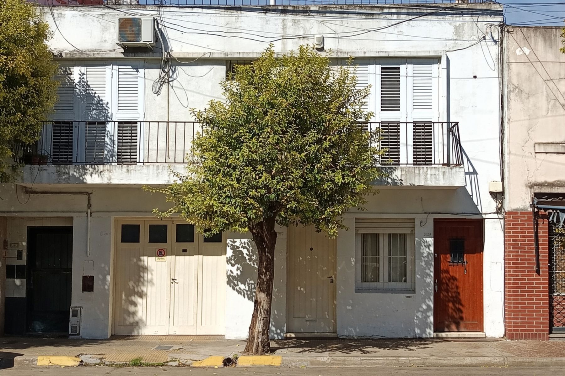 CASA EN ZONA ESTRATÉGICA EN PRIMER PISO - 25