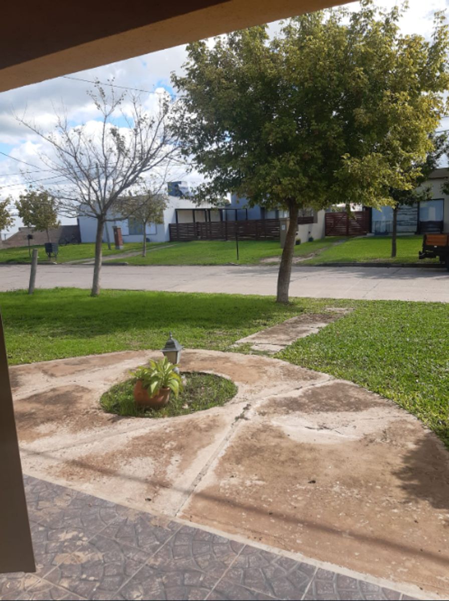 Casa 3 dormitorios con cochera en Progreso Pueblo. - 6