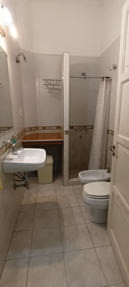 Casa a metros de Av Freyre - Zona Parque Garay - 1