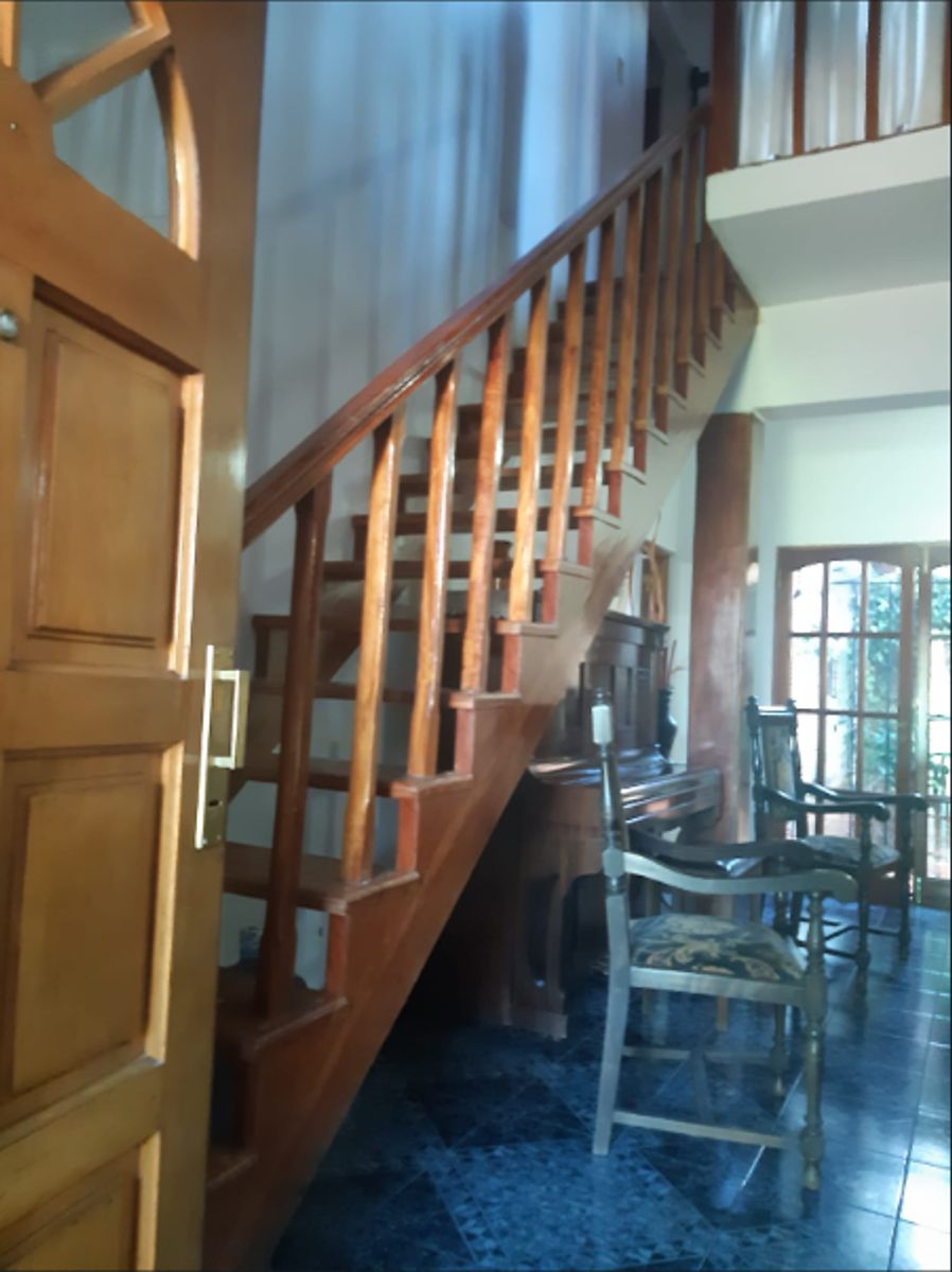 Casa zona Av. Galicia. 3 dormitorios, 2 baños, gran patio y cochera doble - 7