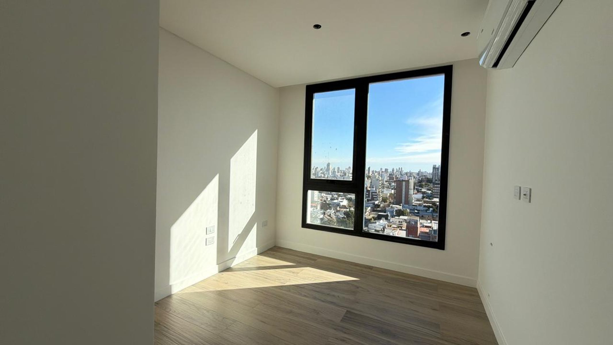 DEPARTAMENTO DE 3 DORMITORIOS EN TORRE VISUM - 13