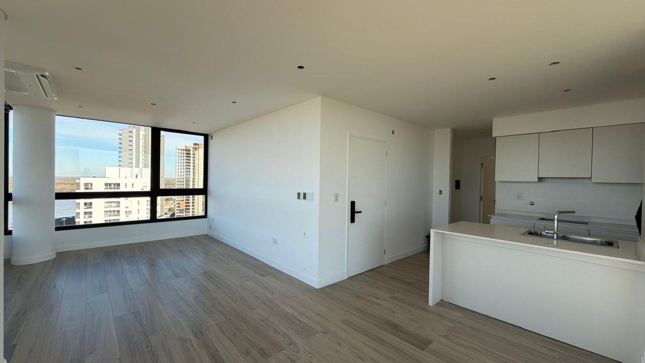 DEPARTAMENTO DE 3 DORMITORIOS EN TORRE VISUM - 17
