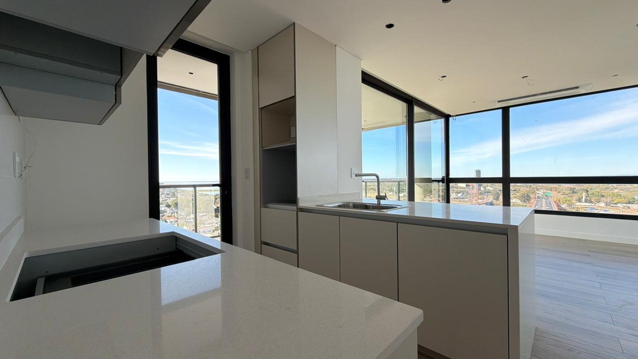 DEPARTAMENTO DE 3 DORMITORIOS EN TORRE VISUM - 23