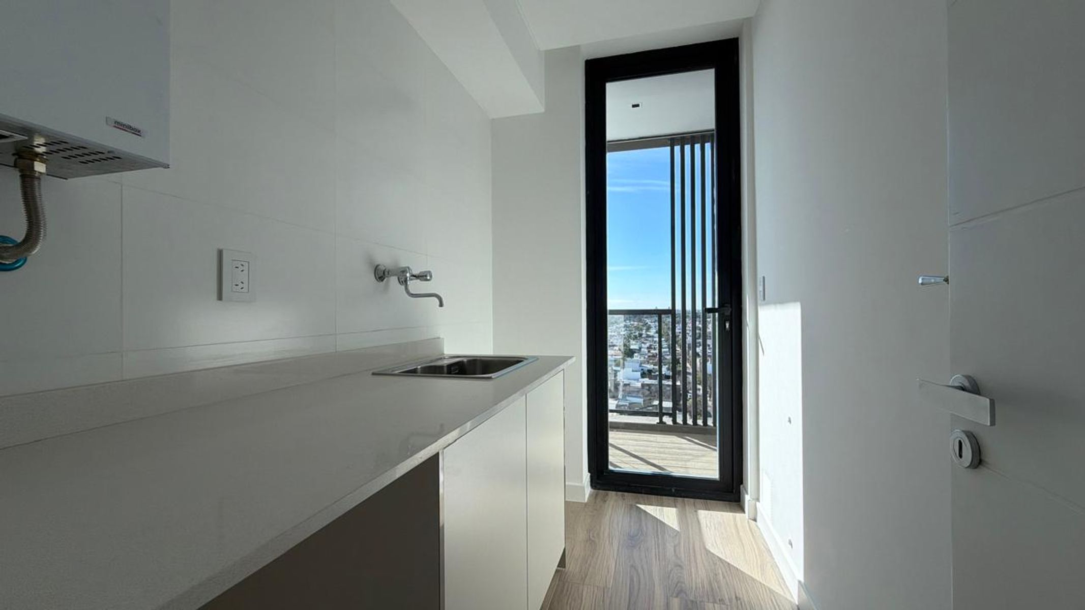 DEPARTAMENTO DE 3 DORMITORIOS EN TORRE VISUM - 27
