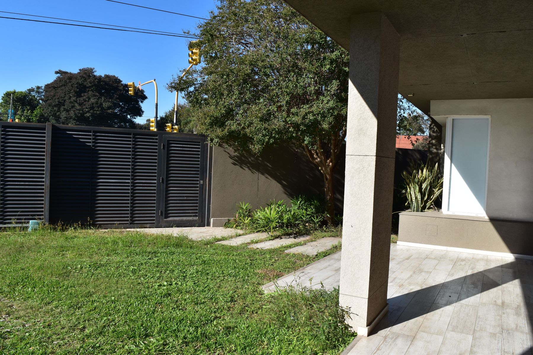 Casa cómoda y funcional en Colastine. - 14