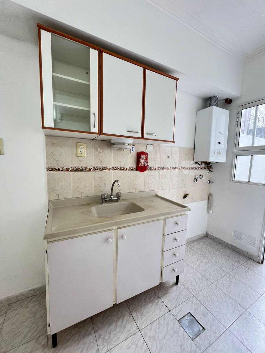 Departamento interno en barrio Sur - 12
