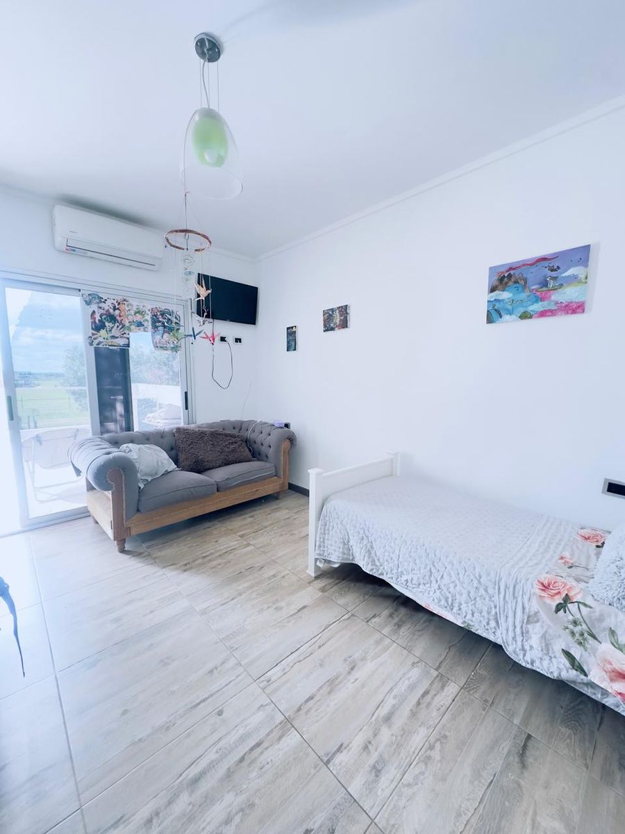 Gran Casa en Aires del Llano - 9