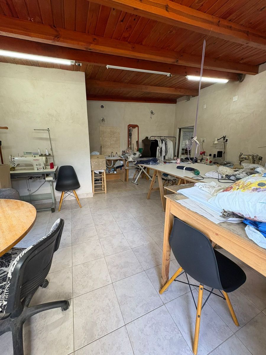 DOS CASAS EN EL MISMO LOTE - 14