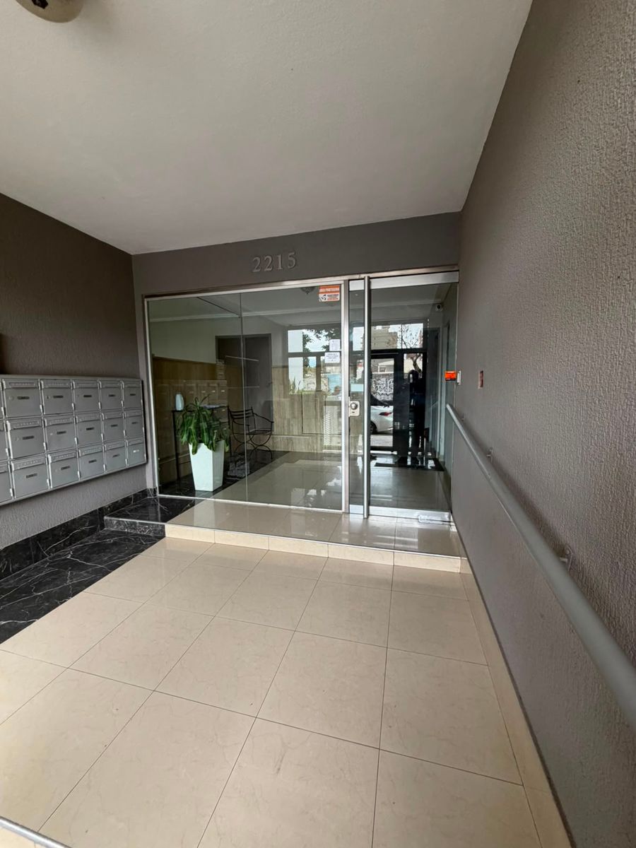 ALQUILER 5 OFICINAS URQUIZA 2200 - 5