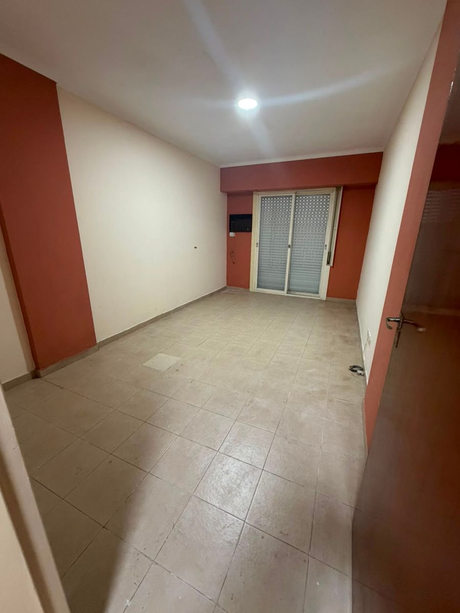 ALQUILER 5 OFICINAS URQUIZA 2200 - 13