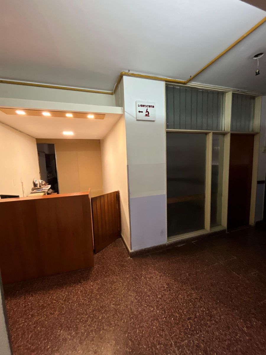 Oficina/consultorio en zona centro -sur - 11