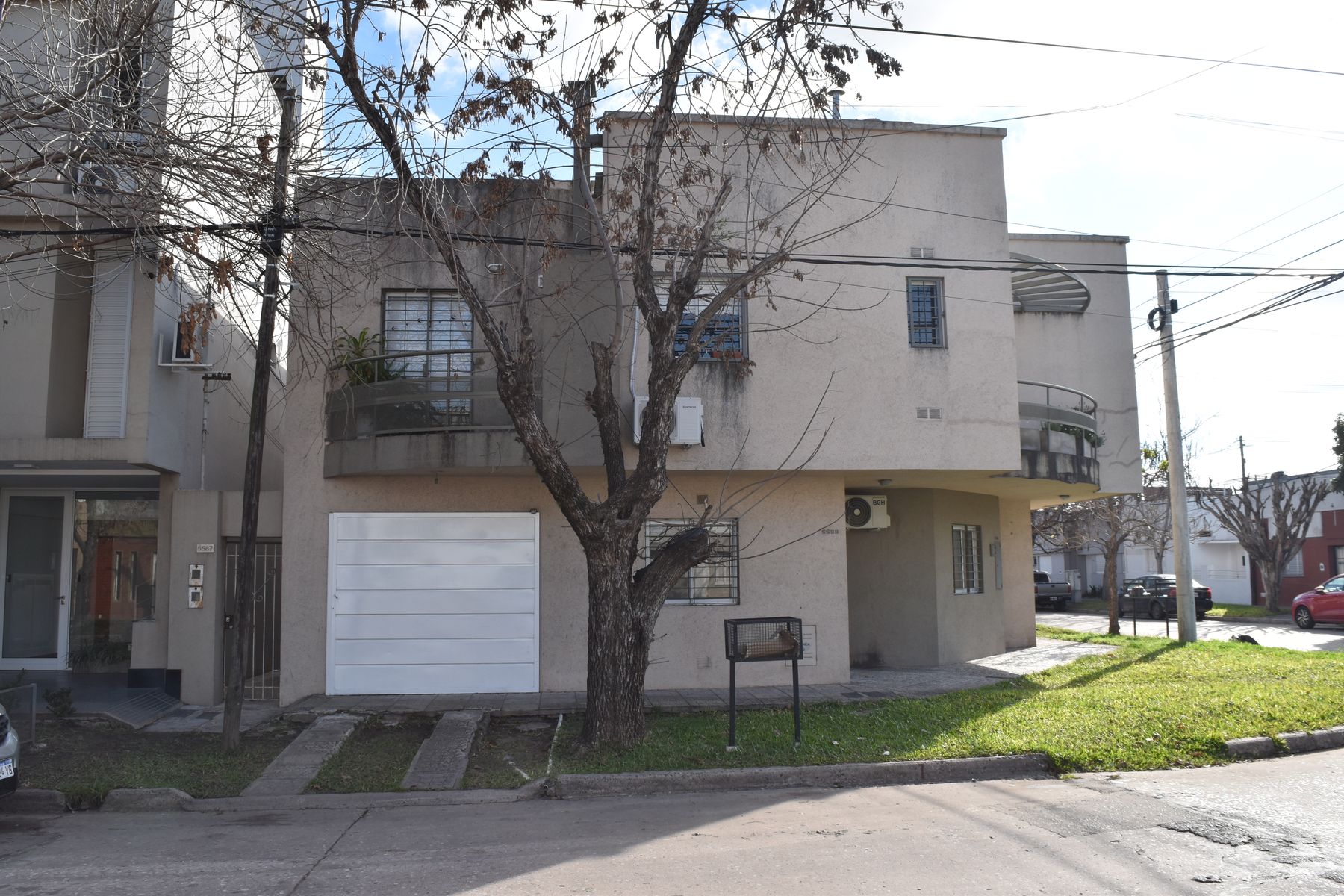 DEPARTAMENTO DE 1 DORMITORIO CON COCHERA. SARGENTO CABRAL - 4