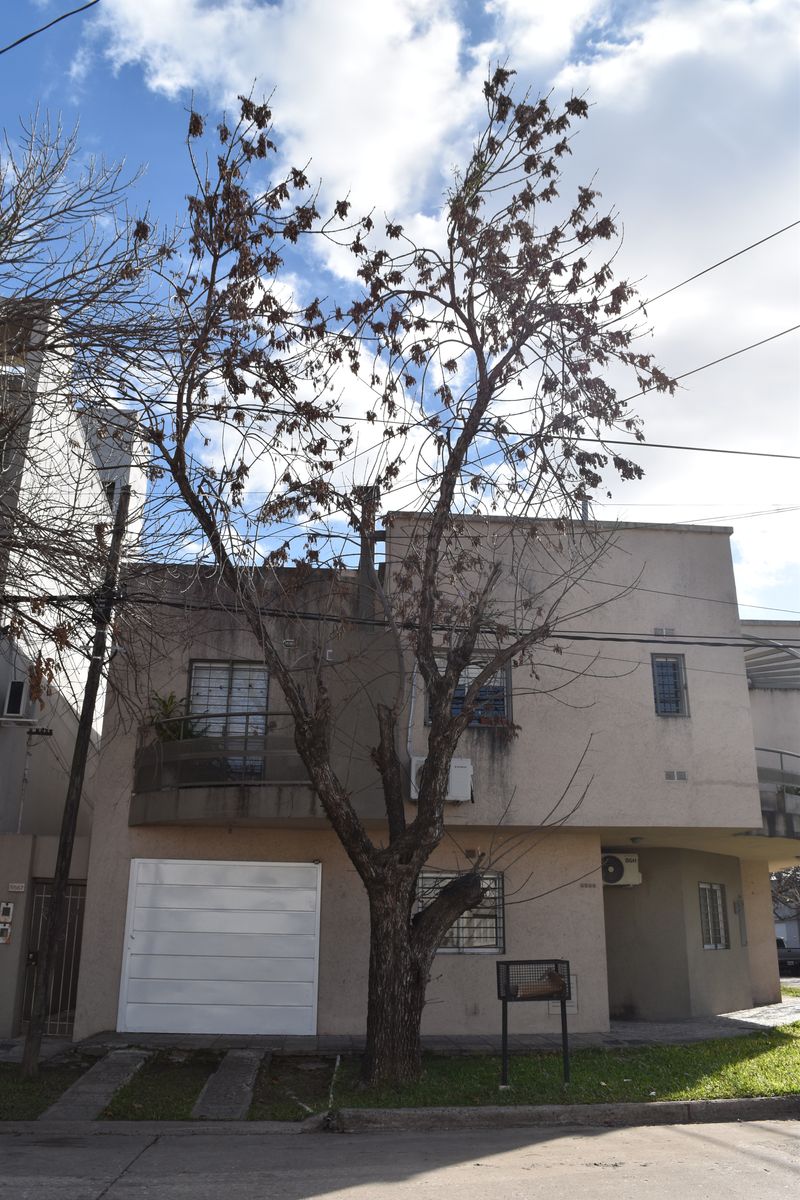 DEPARTAMENTO DE 1 DORMITORIO CON COCHERA. SARGENTO CABRAL - 6