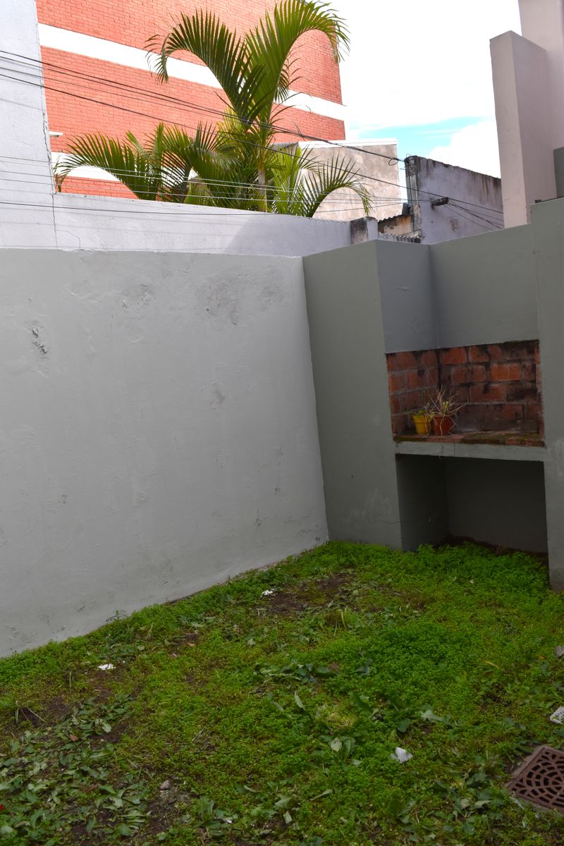 DEPARTAMENTO DE 1 DORMITORIO CON COCHERA. SARGENTO CABRAL - 25