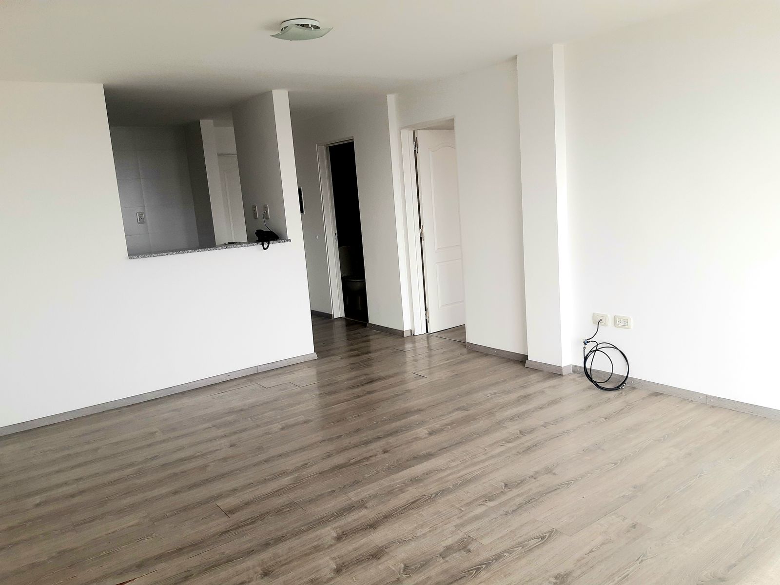 AMARRAS III. DEPARTAMENTO (65m²) 1 Dormitorio. 2 Baños. Vestidor - 4