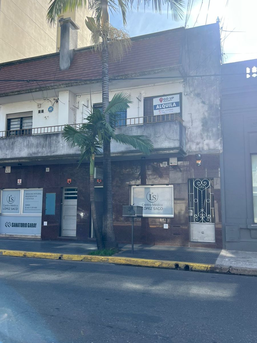 Alquiler Departamento en planta alta barrio Constituyentes - 2