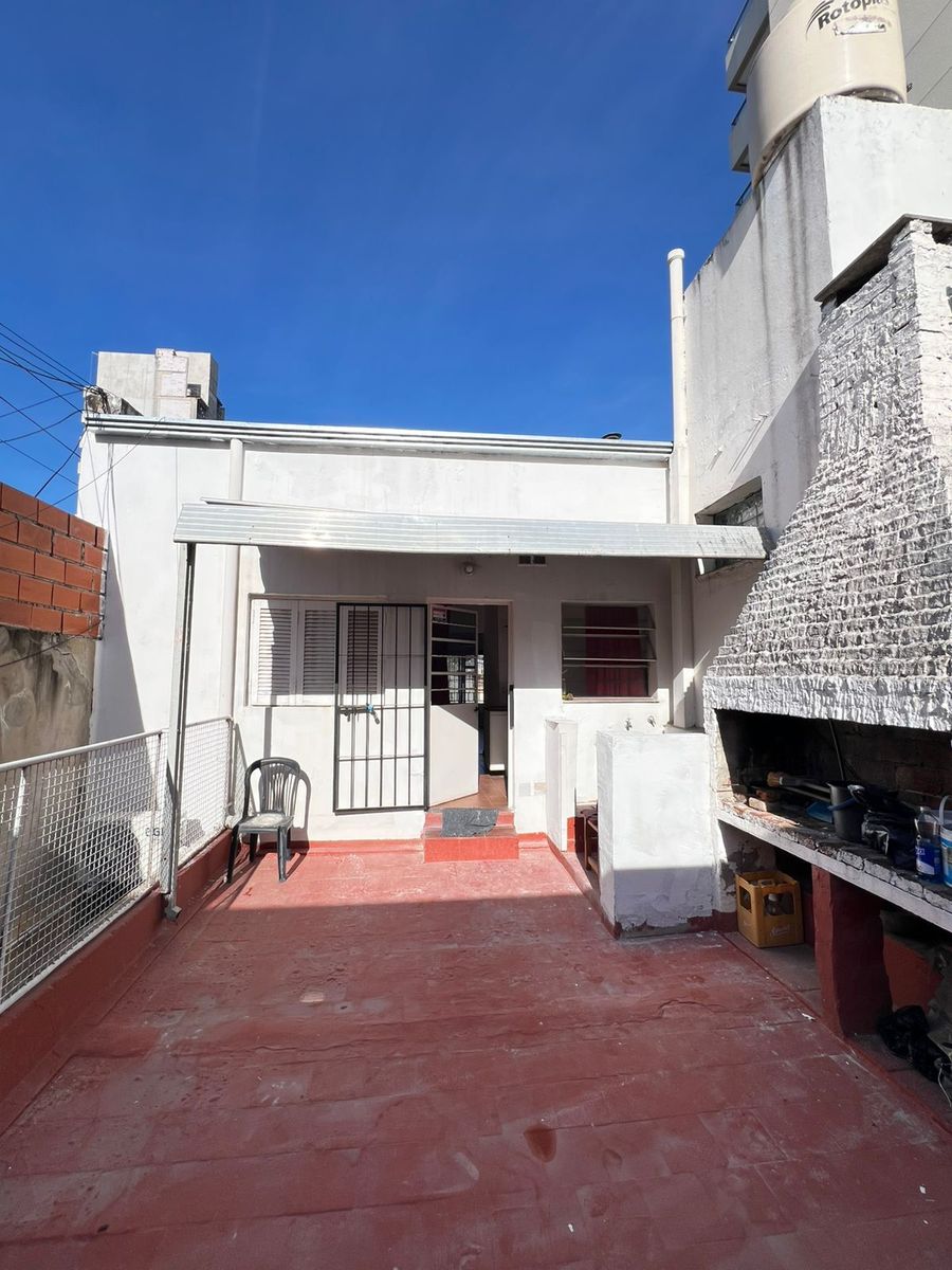 Alquiler Departamento en planta alta barrio Constituyentes - 7