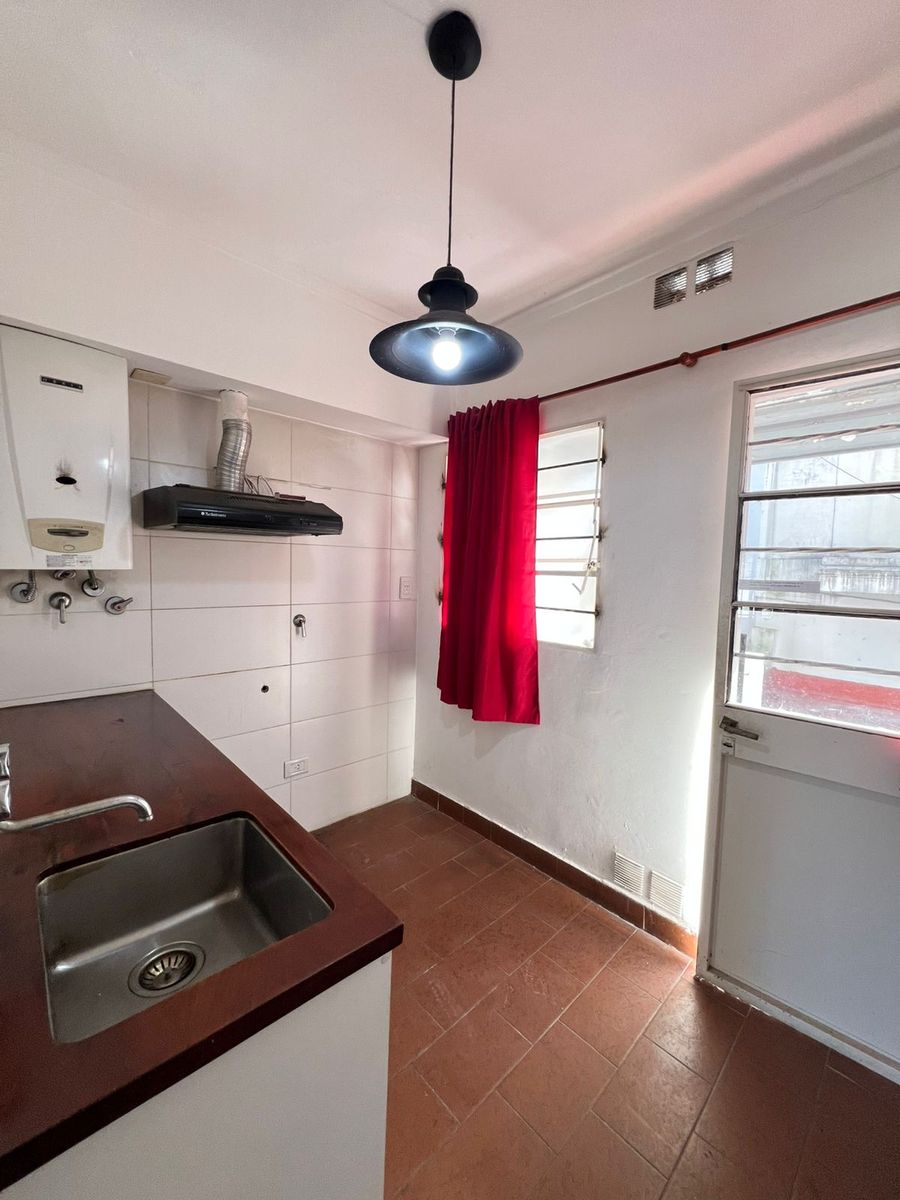 Alquiler Departamento en planta alta barrio Constituyentes - 15
