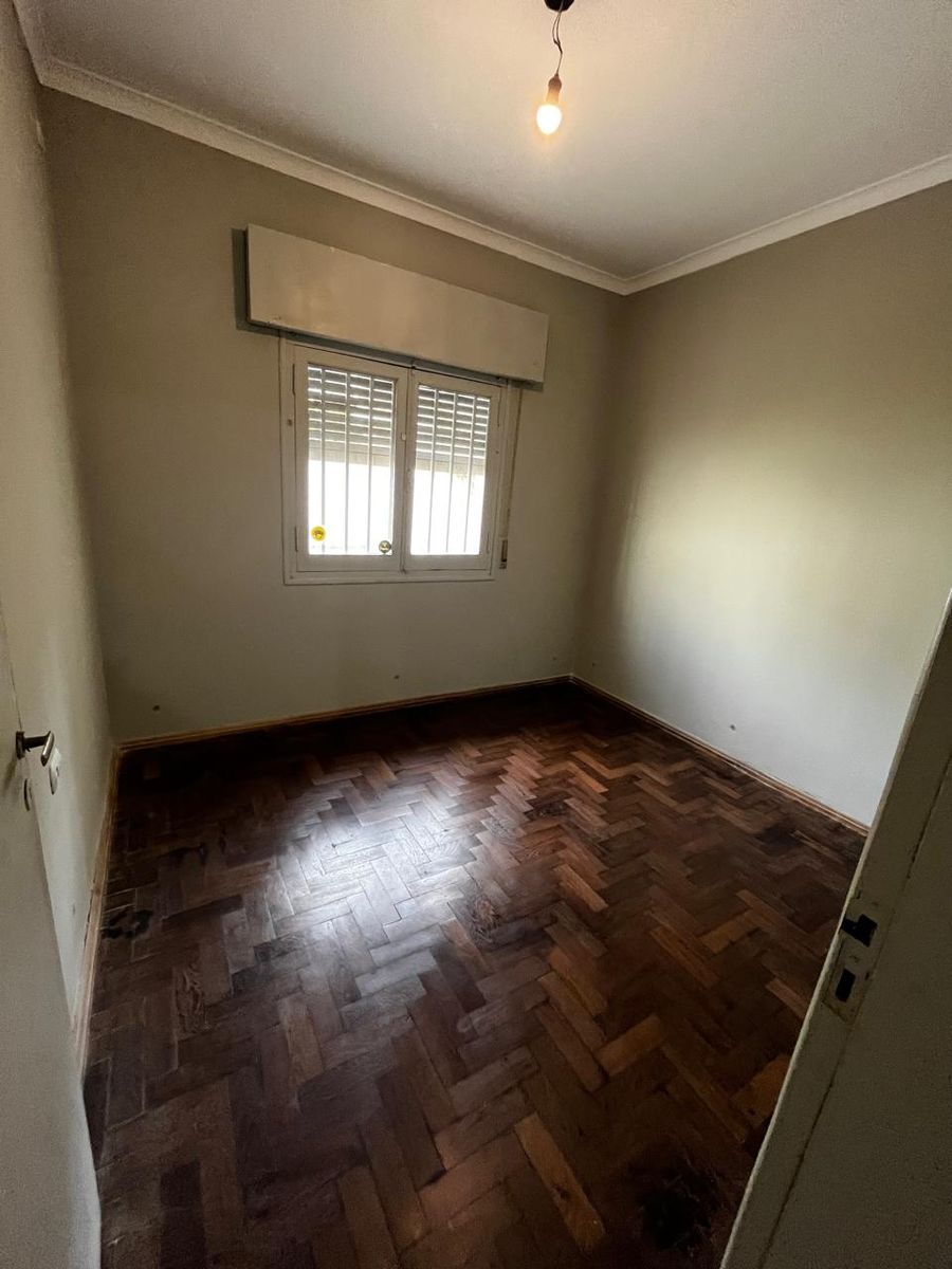 CASA EN VENTA EN BARRIO GUADALUPE DOS DORMITORIOS - 14