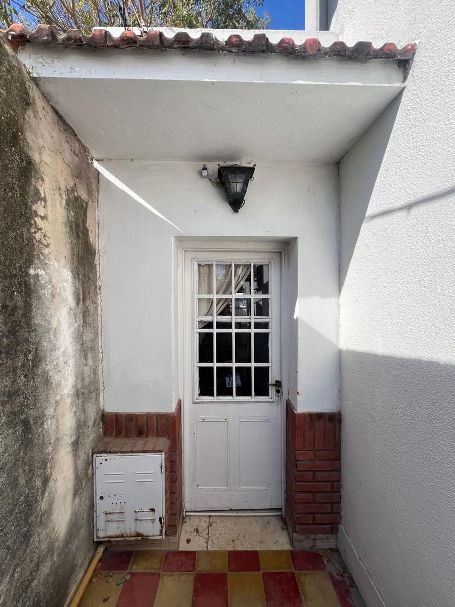 Interno de 2 dormitorios en Barrio Candioti Sur - 13