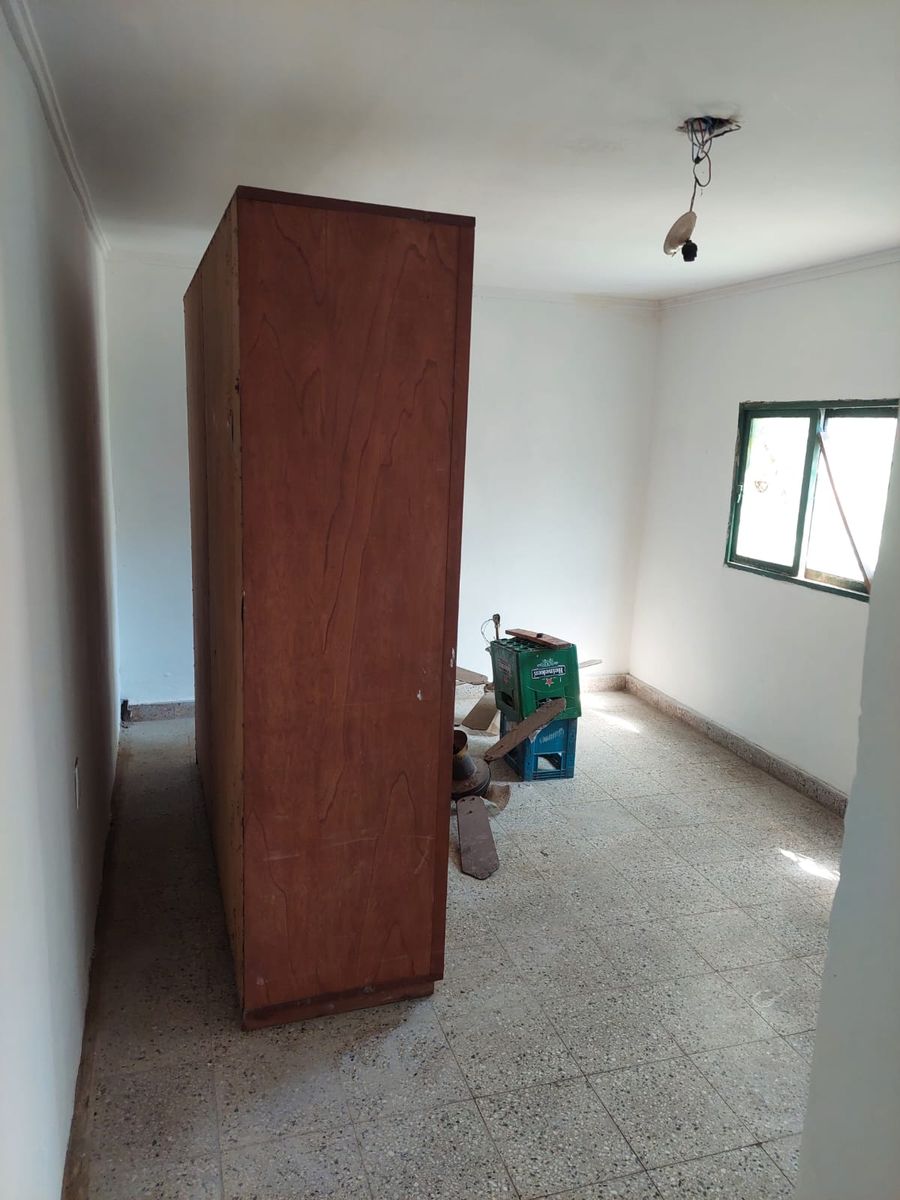 Casa de 3 dormitorios en venta - Llerena 4039, Santa Fe - 8
