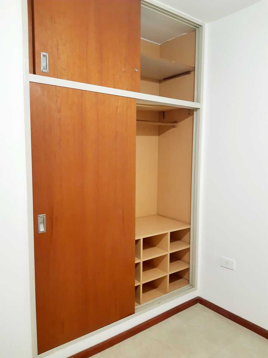 Departamento dos dormitorios. Centro. Balcón c/Asador. Equipado. — foto 5
