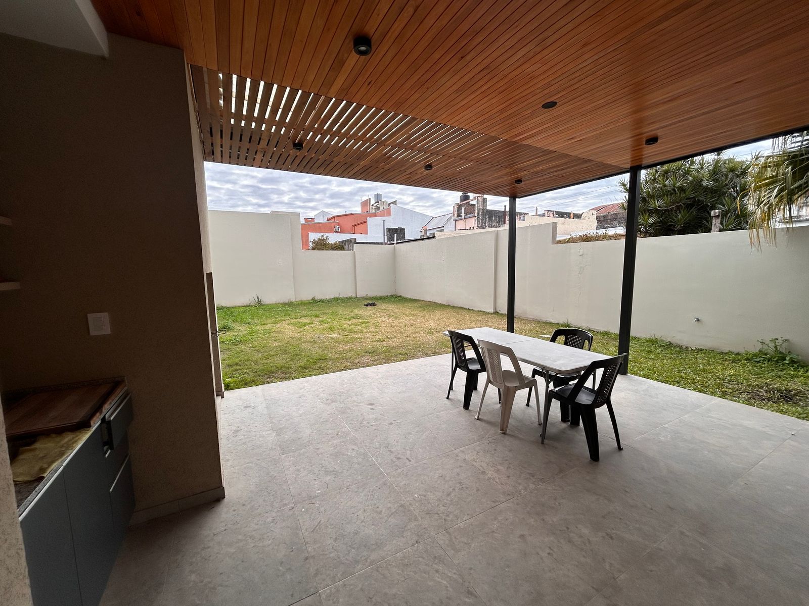 Casa de 2 dormitorios totalmente refaccionada - 12