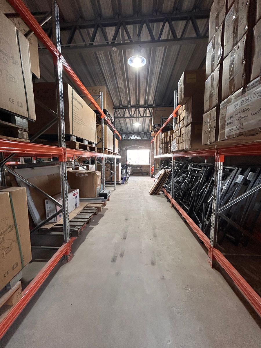 Salón comercial de grandes dimensiones en zona norte - 18