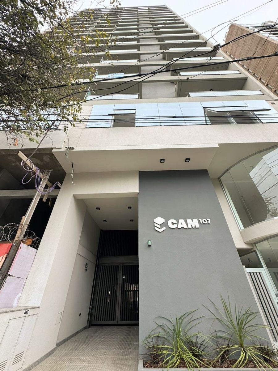 DEPARTAMENTO 1 DORMITORIO SOBRE BV. PELLEGRINI CON COCHERA - 3