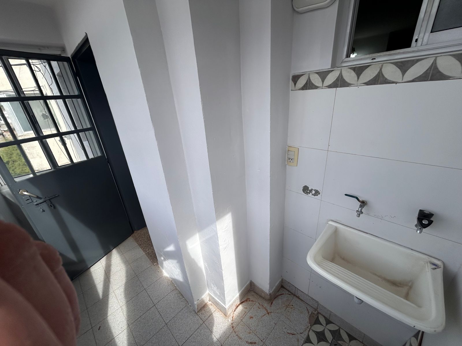 DEPARTAMENTO DE 3 DORMITORIOS EN BARRIO ROMA - 5