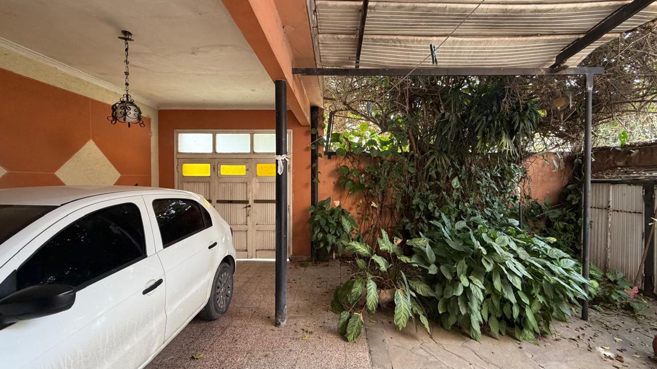 CASA DE 2 DORMITORIOS Y GARAGE EN BARRIO CANDIOTI NORTE - 15