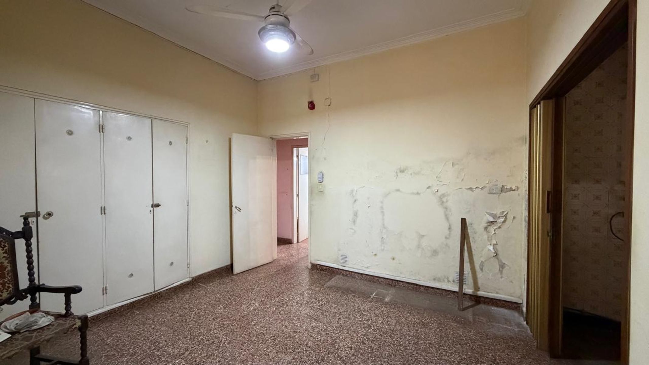CASA DE 2 DORMITORIOS Y GARAGE EN BARRIO CANDIOTI NORTE - 21