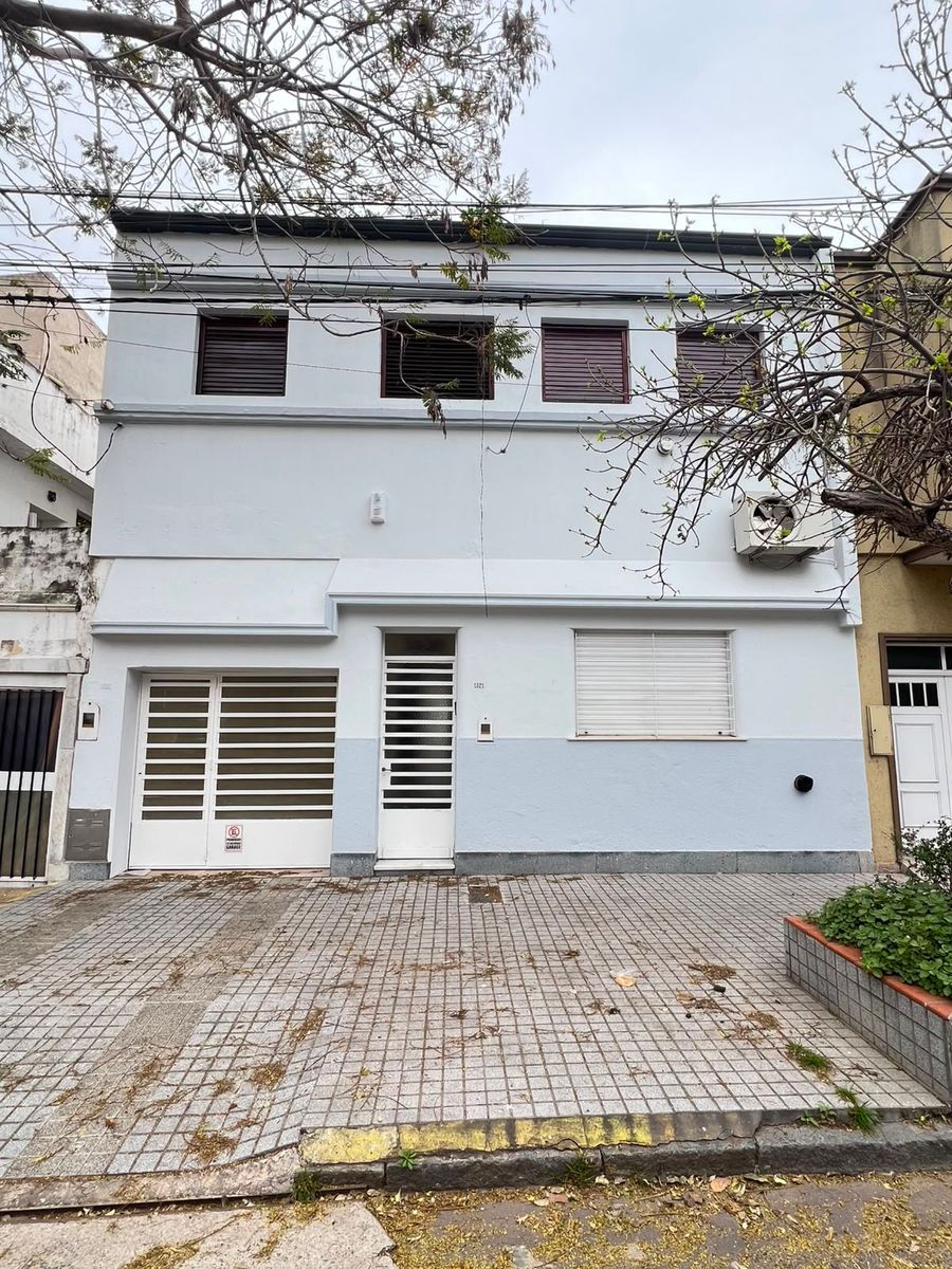 Casa de 3 dormitorios en Barrio Candioti Sur - 2