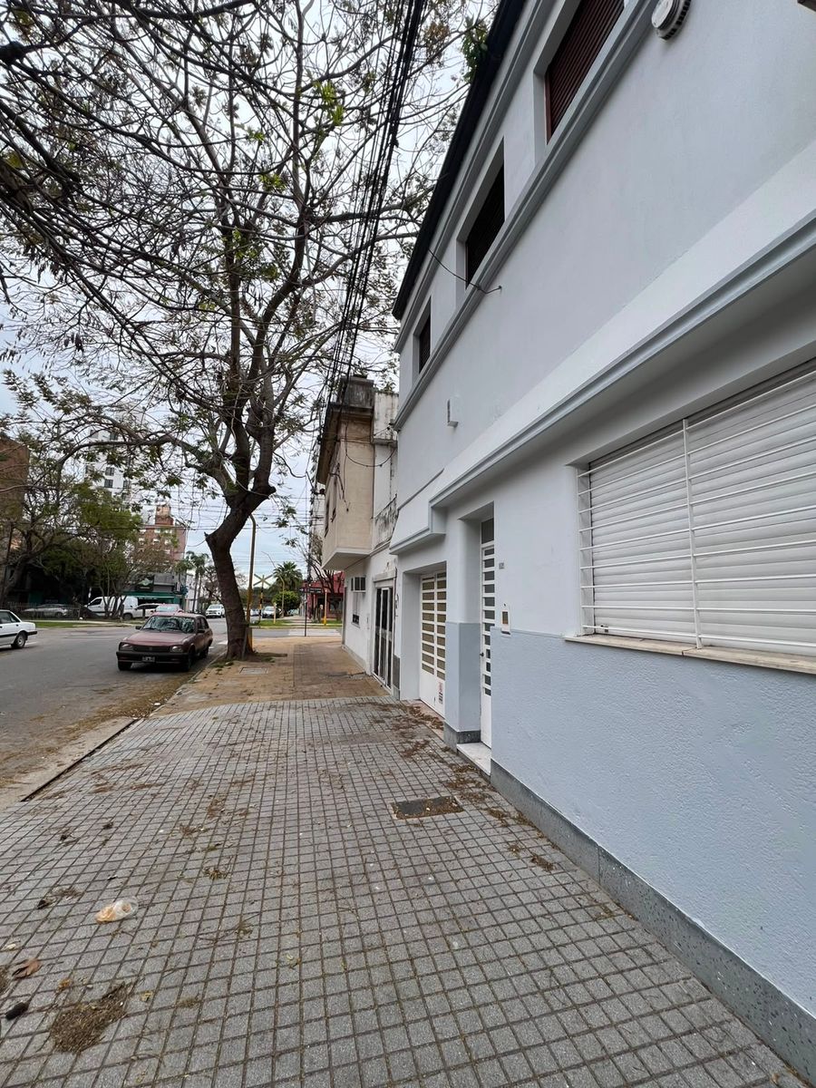 Casa de 3 dormitorios en Barrio Candioti Sur - 8