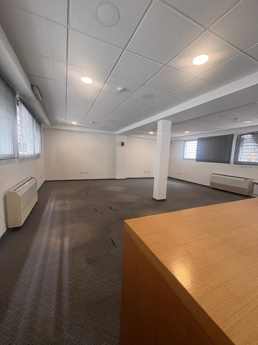 Oficinas Venta uso Profesional - Comercial - 9