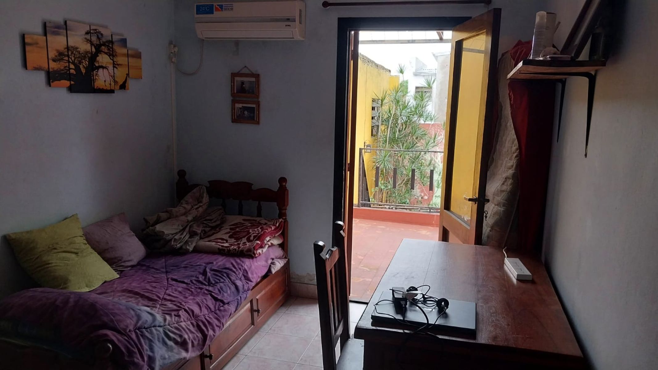 CASA DE TRES DORMITORIOS APTA A CRÉDITO EN BARRIO CANDIOTI - 10