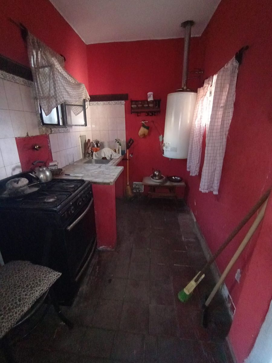 PROPIEDAD A REFACCIONAR EN GUADALUPE ESTE - 7