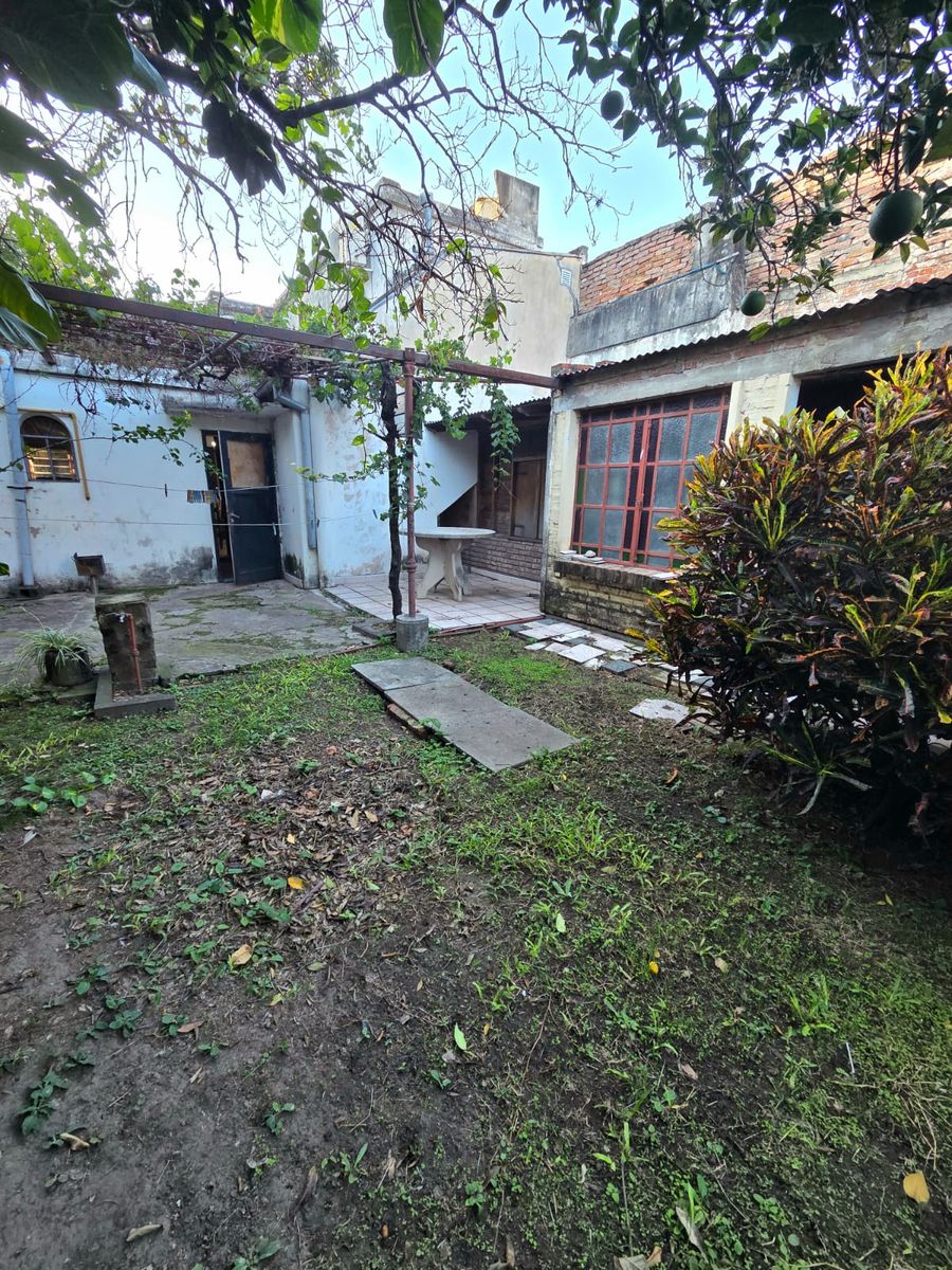 PROPIEDAD A REFACCIONAR EN GUADALUPE ESTE - 11