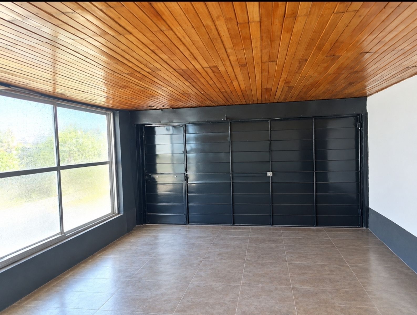 Casa de Categoría en Barrio Guadalupe. A 2 Cuadras de Avenida Costanera — foto 12