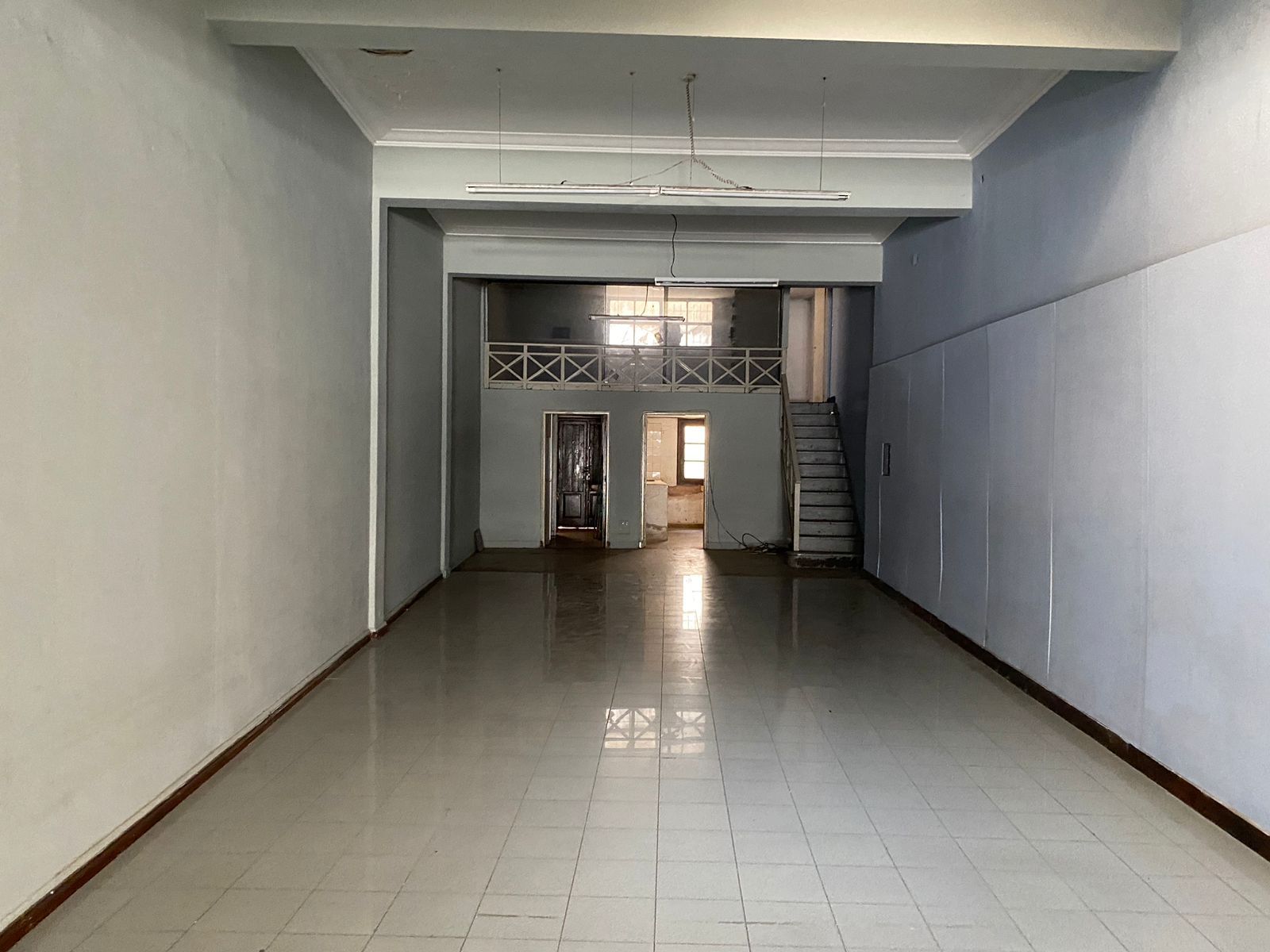 LOCAL COMERCIAL EN MICRO CENTRO - 2