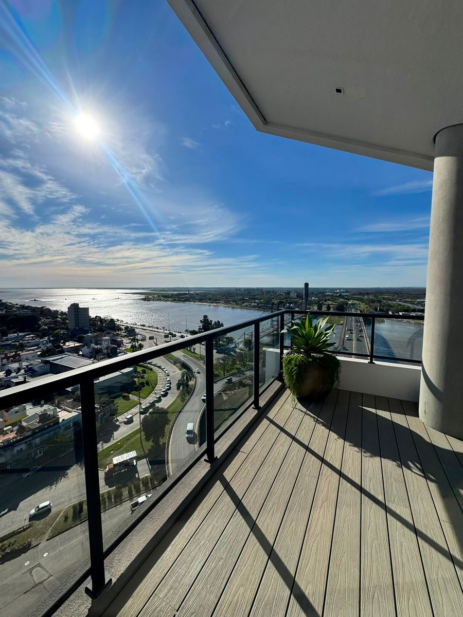 Semi Piso de Categoría en Edificio Visum con terraza propia — foto 2