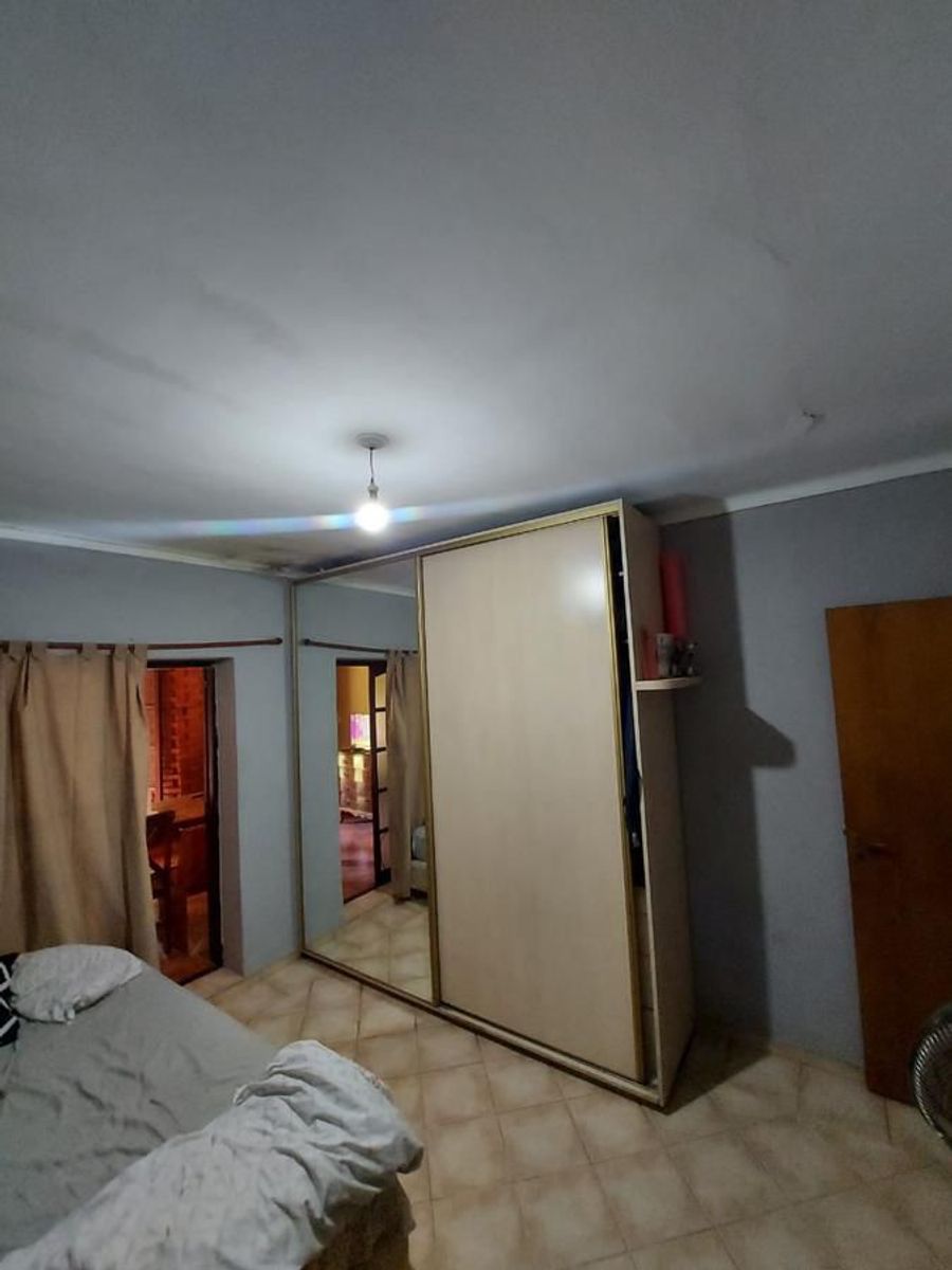 Casa con 2 Dorm. en Alquiler en Barrio Roma - 4