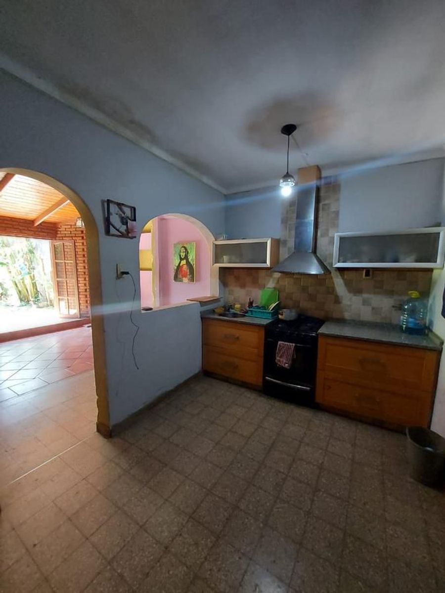 Casa con 2 Dorm. en Alquiler en Barrio Roma - 10