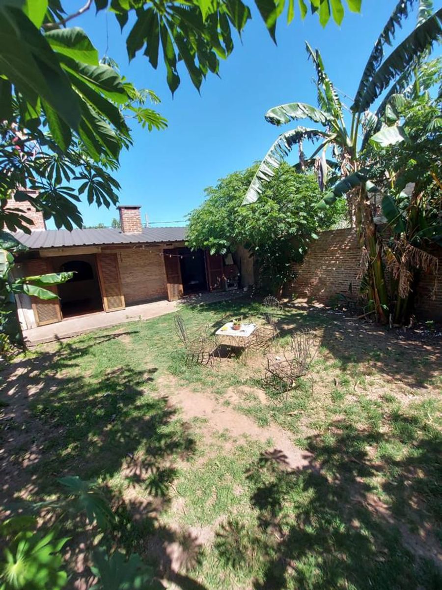Casa con 2 Dorm. en Alquiler en Barrio Roma - 11