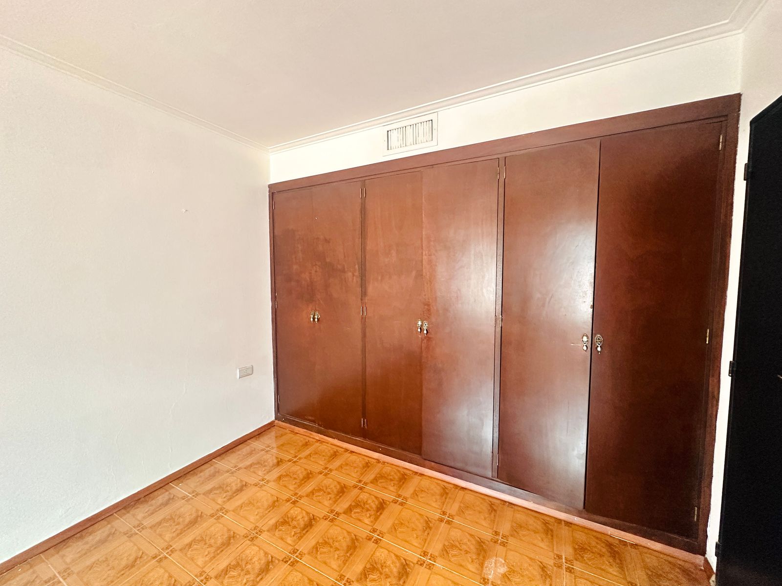 En Venta Departamento 3 Dorm. a 100 m de Boulevard — foto 9