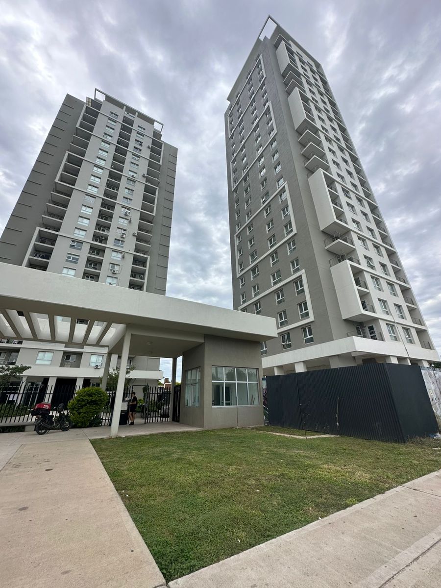 Venta Departamento 2 Dorm con Cochera - Edificio Pilay Parque Federal — foto 3