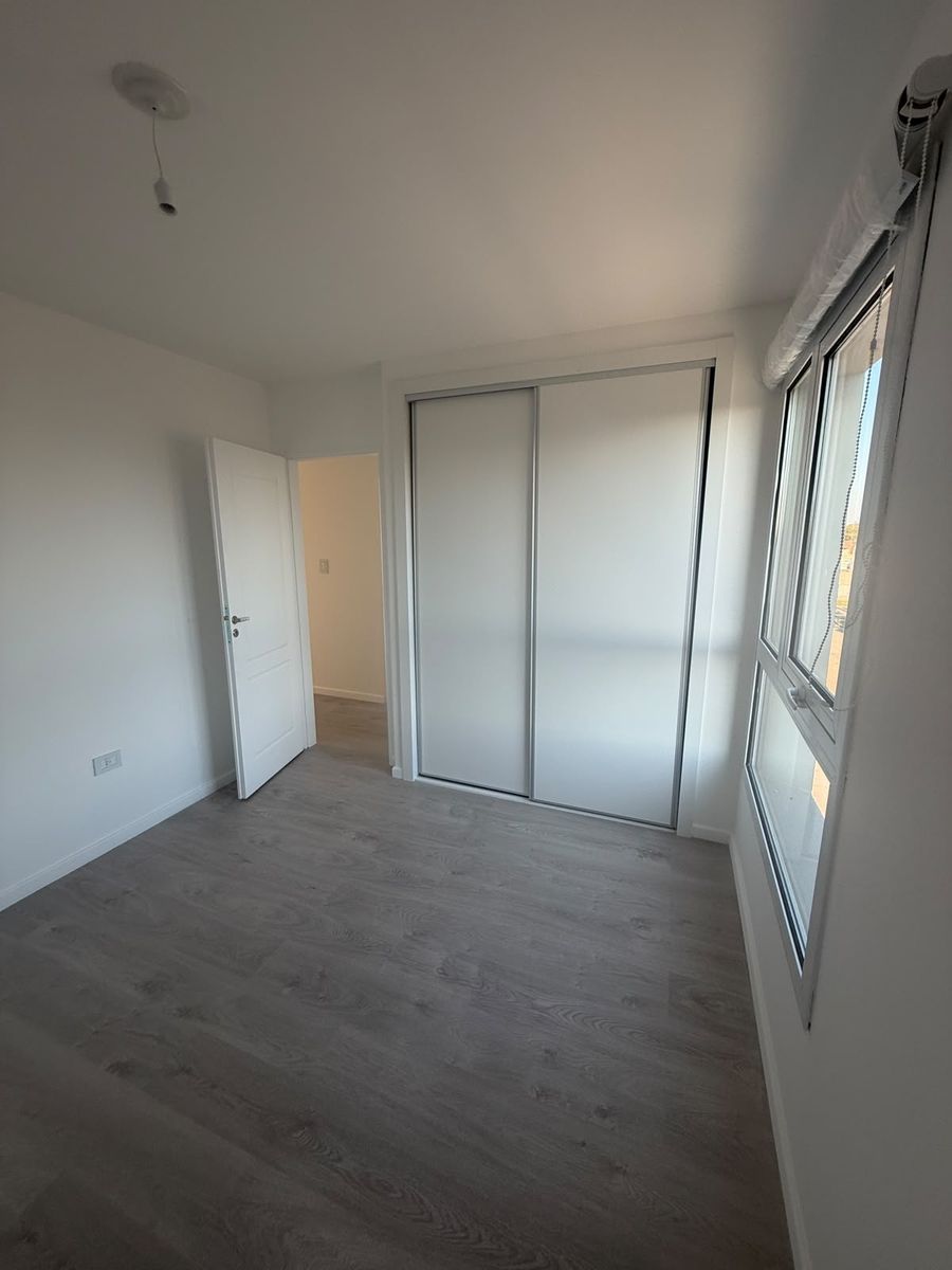 Venta Departamento 2 Dorm con Cochera - Edificio Pilay Parque Federal — foto 8