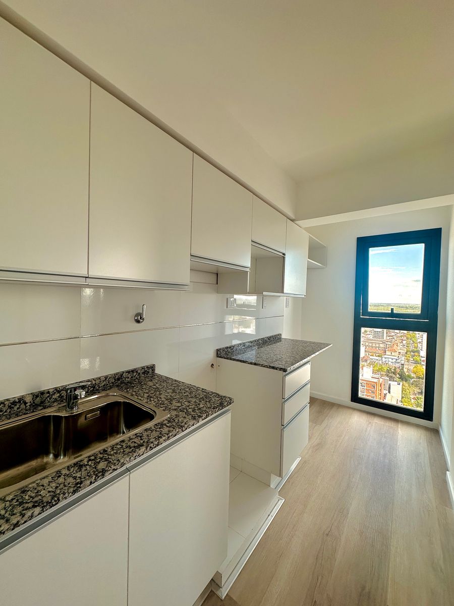 Venta Depto 1 Dormitorio a Estrenar Barrio Candioti | Piso 28 Paseo del Molino con Mejoras - 1