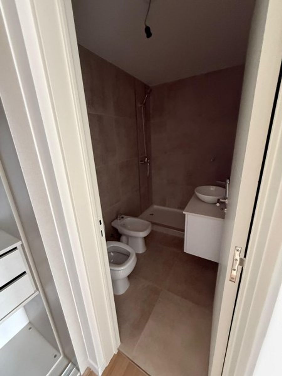 Departamento a Estrenar, 2 dormitorios. Edificio Garden Inn, Torre I, Dique 2 Puerto de Santa Fe — foto 7